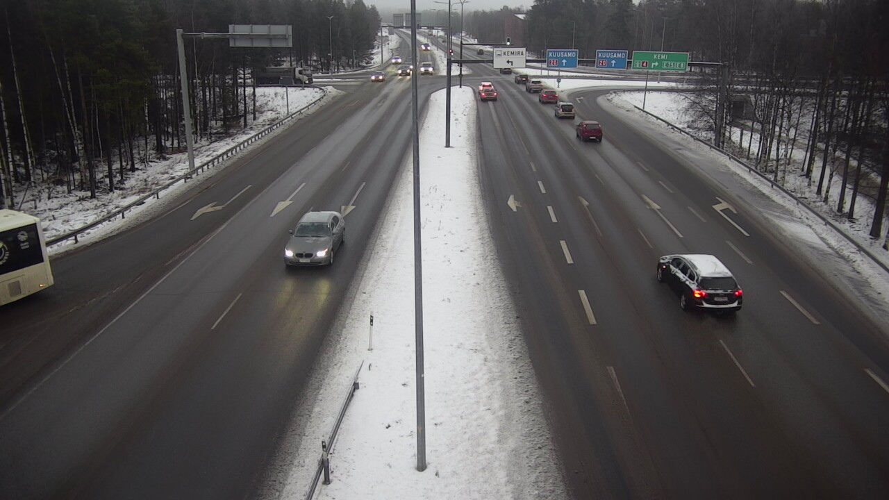 Weather Camera Image Väg 4 Uleåborg, Laanila, Oulu, Pohjois-Pohjanmaa