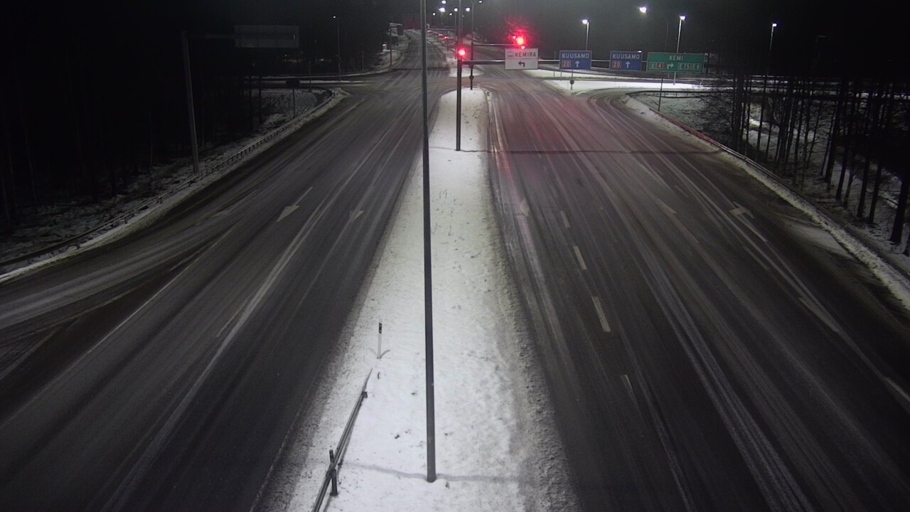 Weather Camera Image Väg 4 Uleåborg, Laanila, Oulu, Pohjois-Pohjanmaa