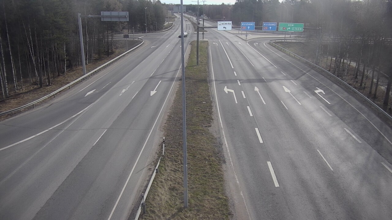 Weather Camera Image Väg 4 Uleåborg, Laanila, Oulu, Pohjois-Pohjanmaa