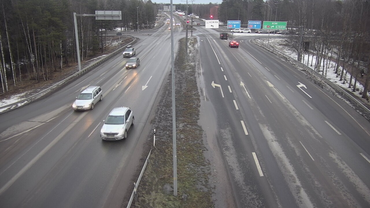 Weather Camera Image Väg 4 Uleåborg, Laanila, Oulu, Pohjois-Pohjanmaa