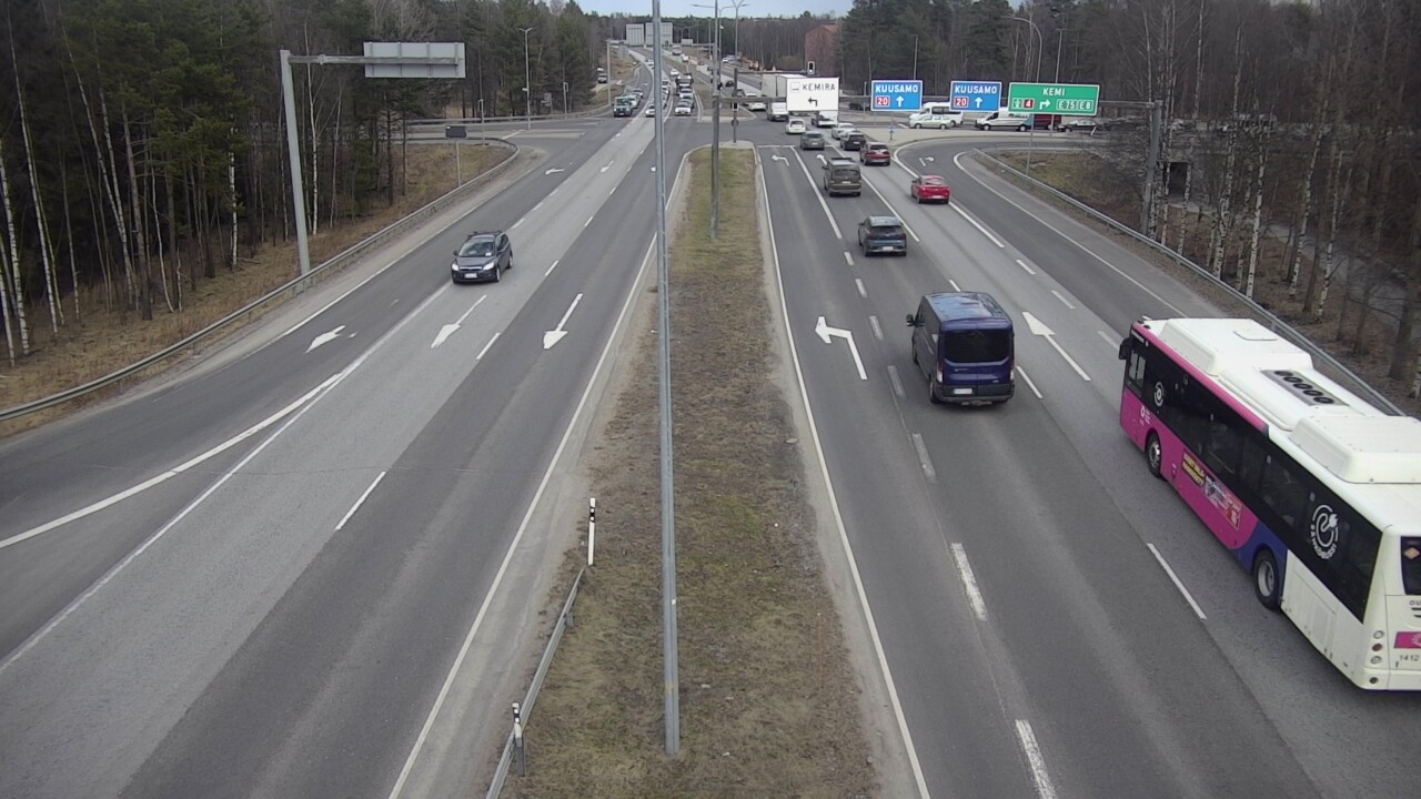 Weather Camera Image Väg 4 Uleåborg, Laanila, Oulu, Pohjois-Pohjanmaa