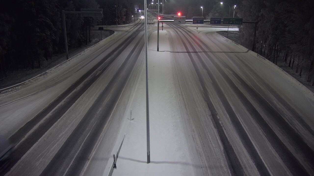 Weather Camera Image Väg 4 Uleåborg, Laanila, Oulu, Pohjois-Pohjanmaa