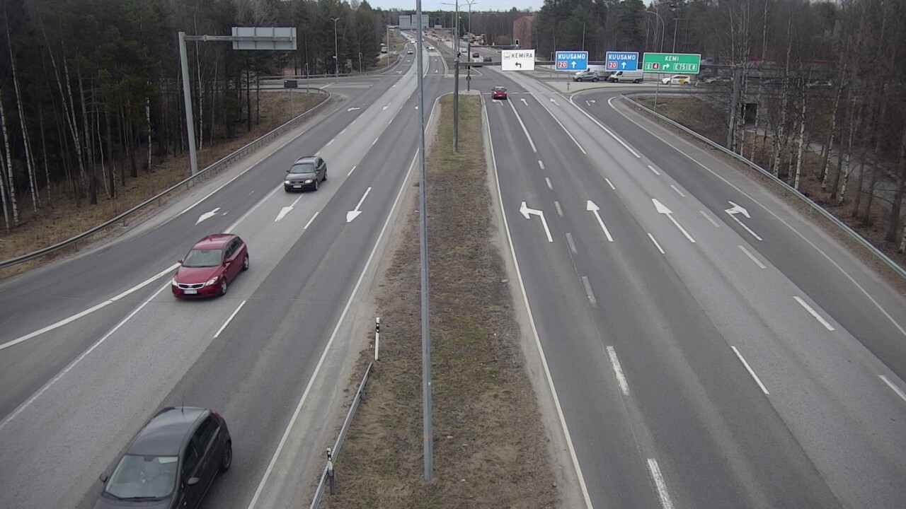 Weather Camera Image Road 4 Oulu, Laanila, Oulu, Pohjois-Pohjanmaa