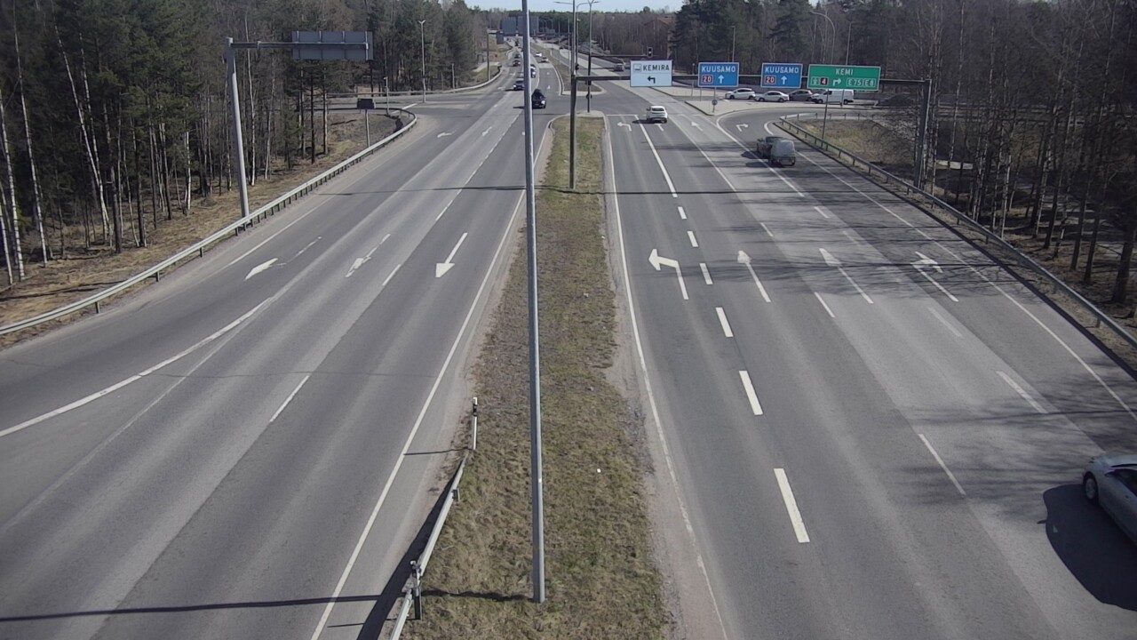 Weather Camera Image Väg 4 Uleåborg, Laanila, Oulu, Pohjois-Pohjanmaa