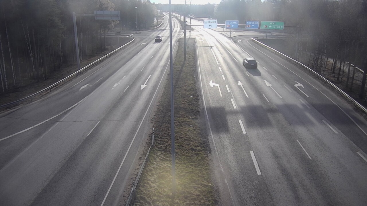 Weather Camera Image Väg 4 Uleåborg, Laanila, Oulu, Pohjois-Pohjanmaa