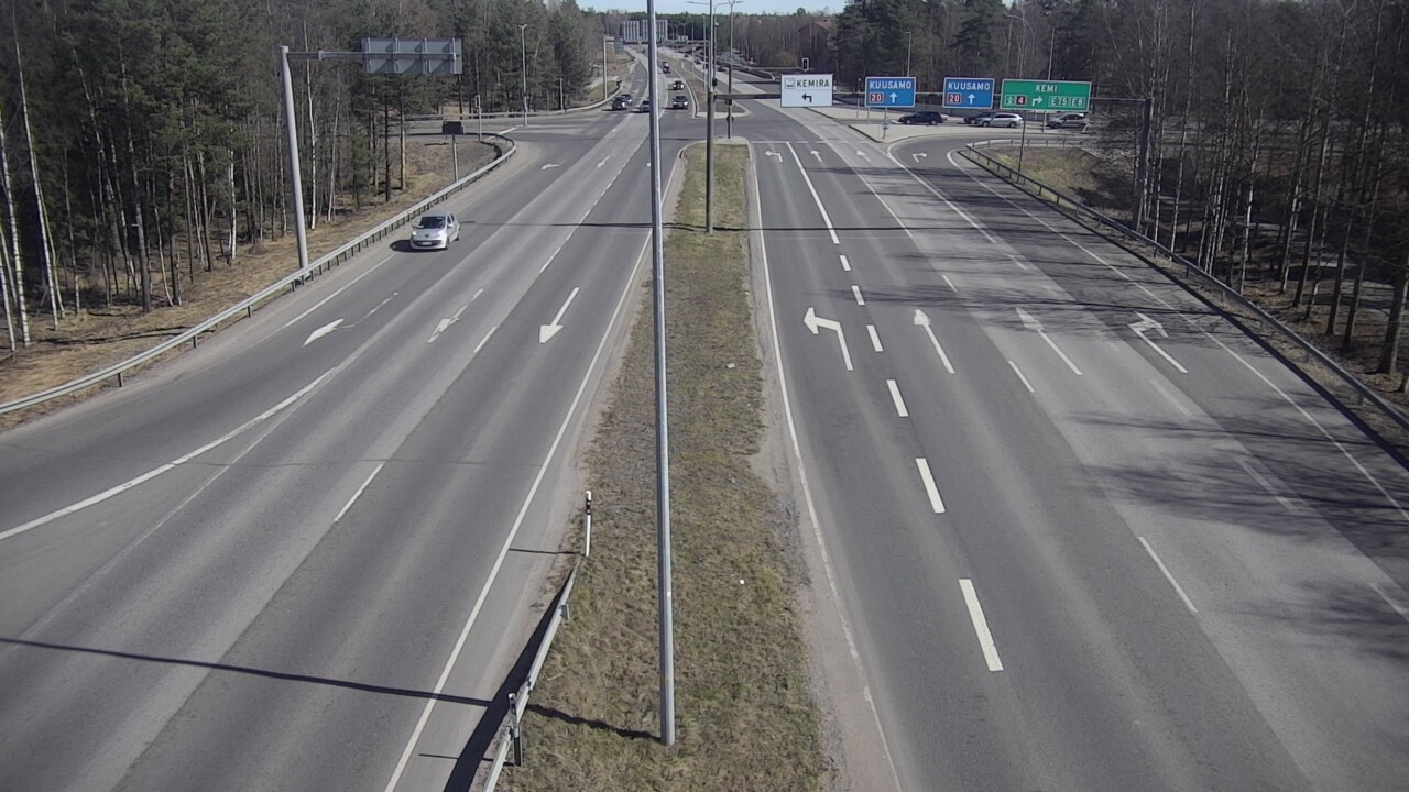 Weather Camera Image Väg 4 Uleåborg, Laanila, Oulu, Pohjois-Pohjanmaa