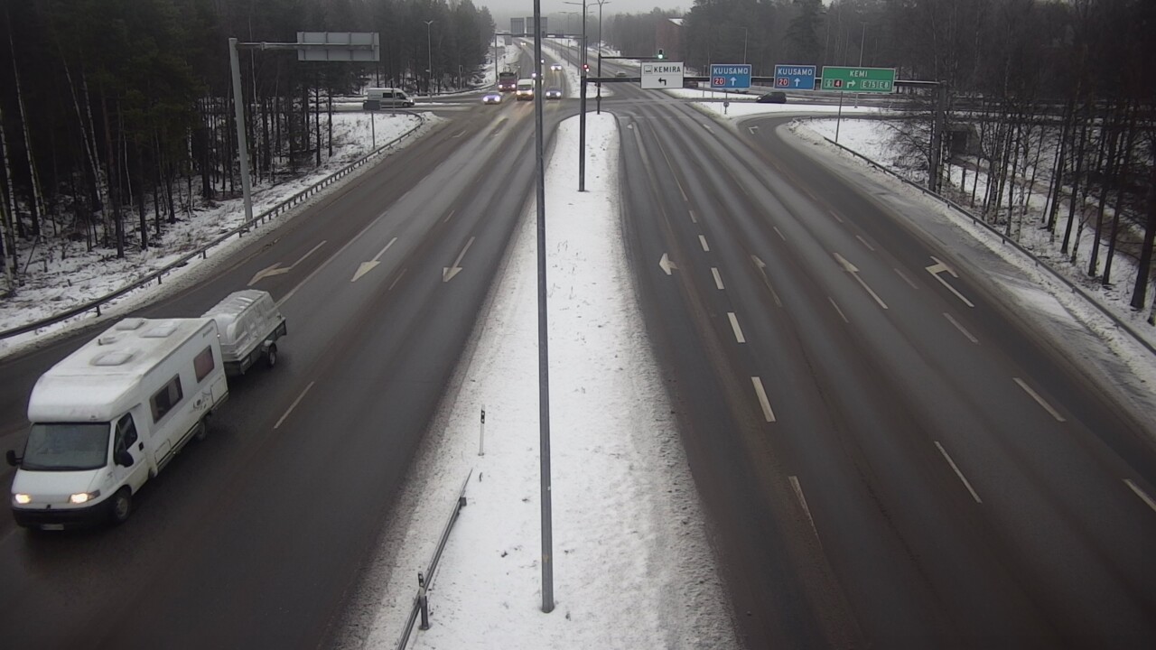 Weather Camera Image Väg 4 Uleåborg, Laanila, Oulu, Pohjois-Pohjanmaa