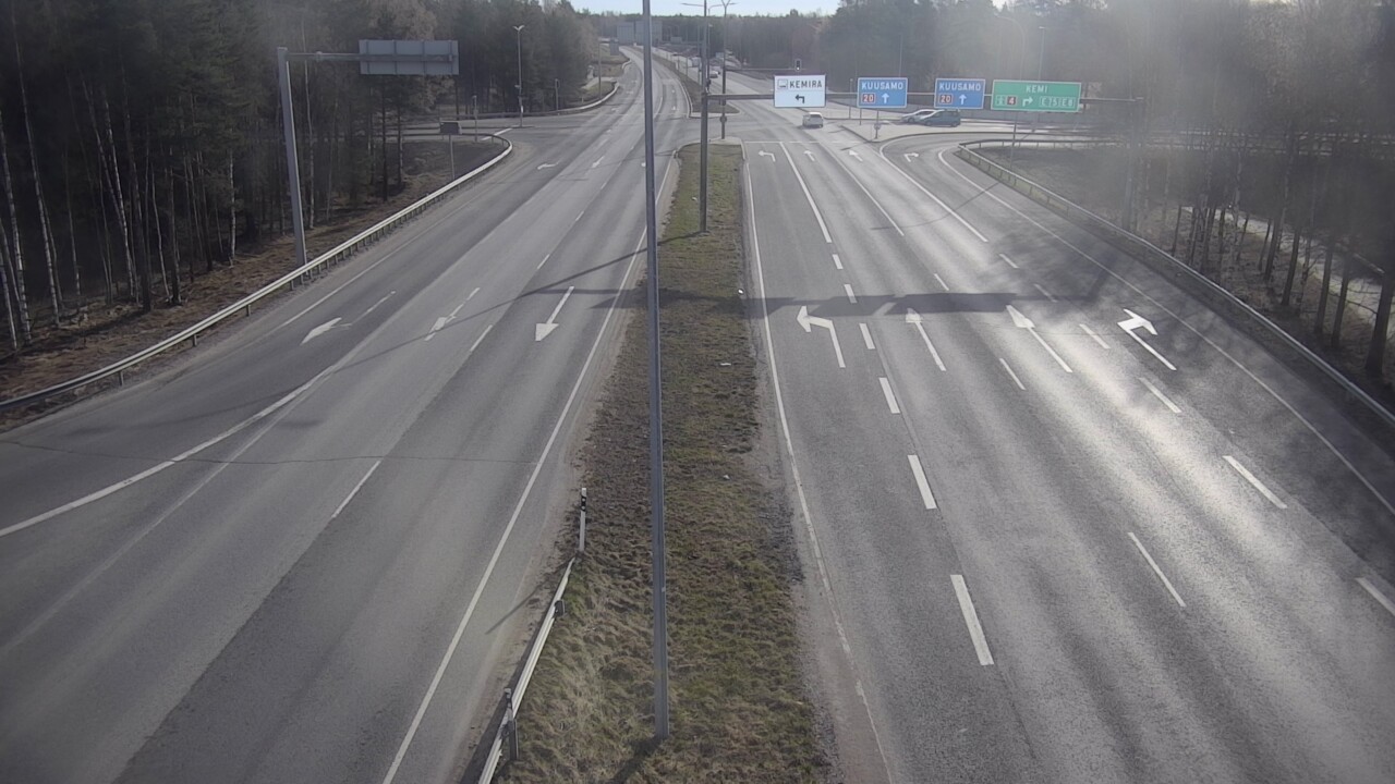 Weather Camera Image Väg 4 Uleåborg, Laanila, Oulu, Pohjois-Pohjanmaa
