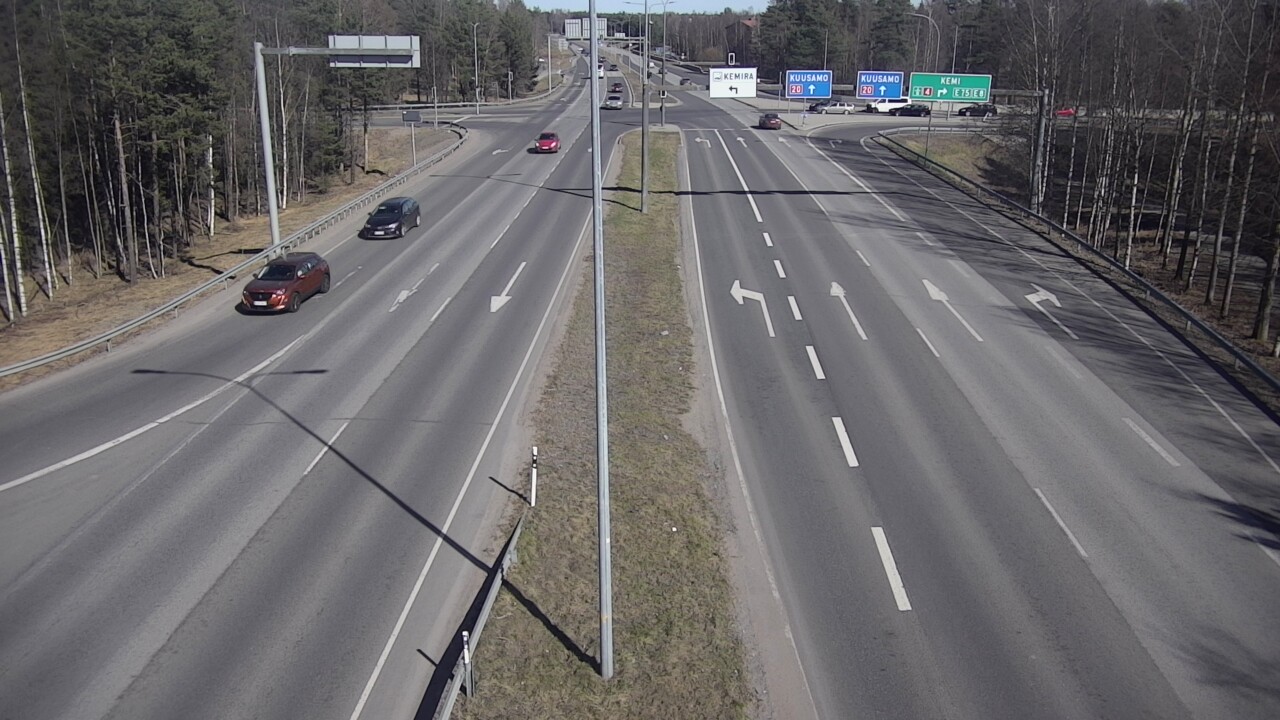 Weather Camera Image Väg 4 Uleåborg, Laanila, Oulu, Pohjois-Pohjanmaa