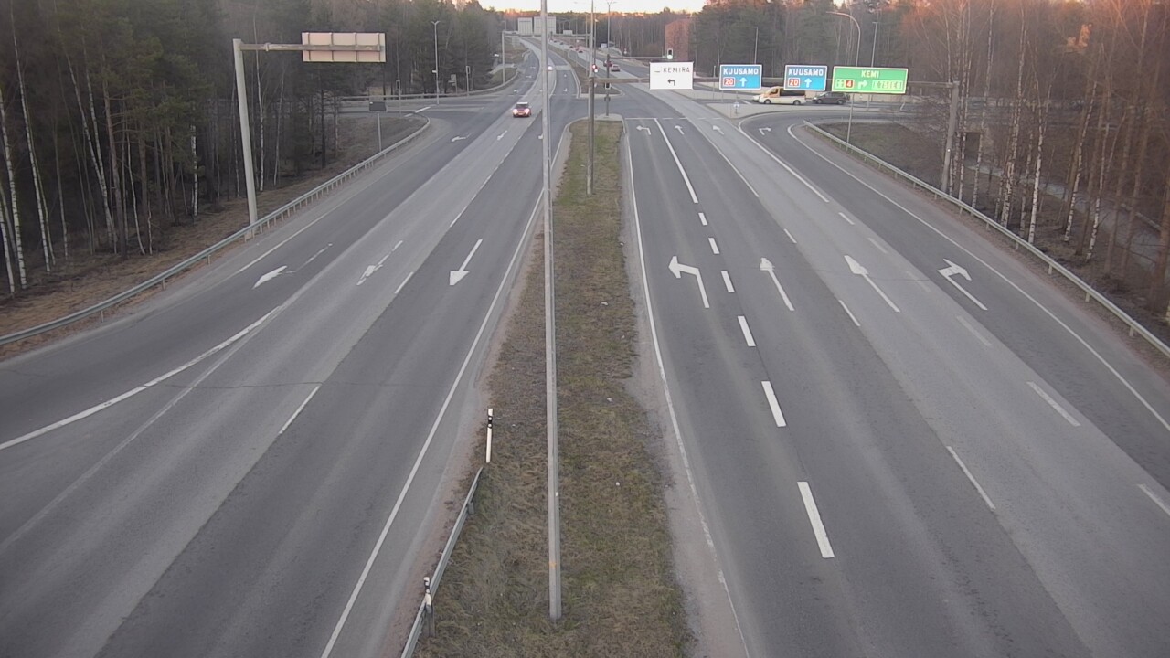 Kelikamerat Kuva Tie 4 Oulu, Laanila, Oulu, Pohjois-Pohjanmaa