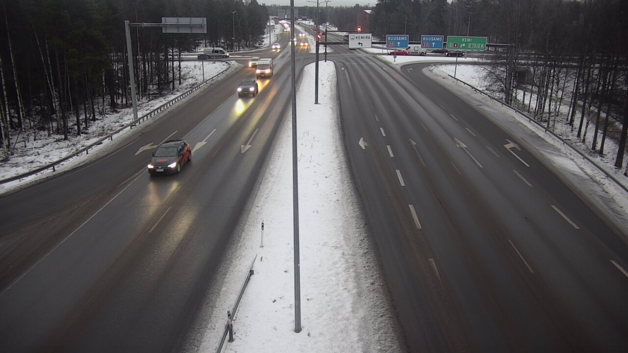 Weather Camera Image Väg 4 Uleåborg, Laanila, Oulu, Pohjois-Pohjanmaa