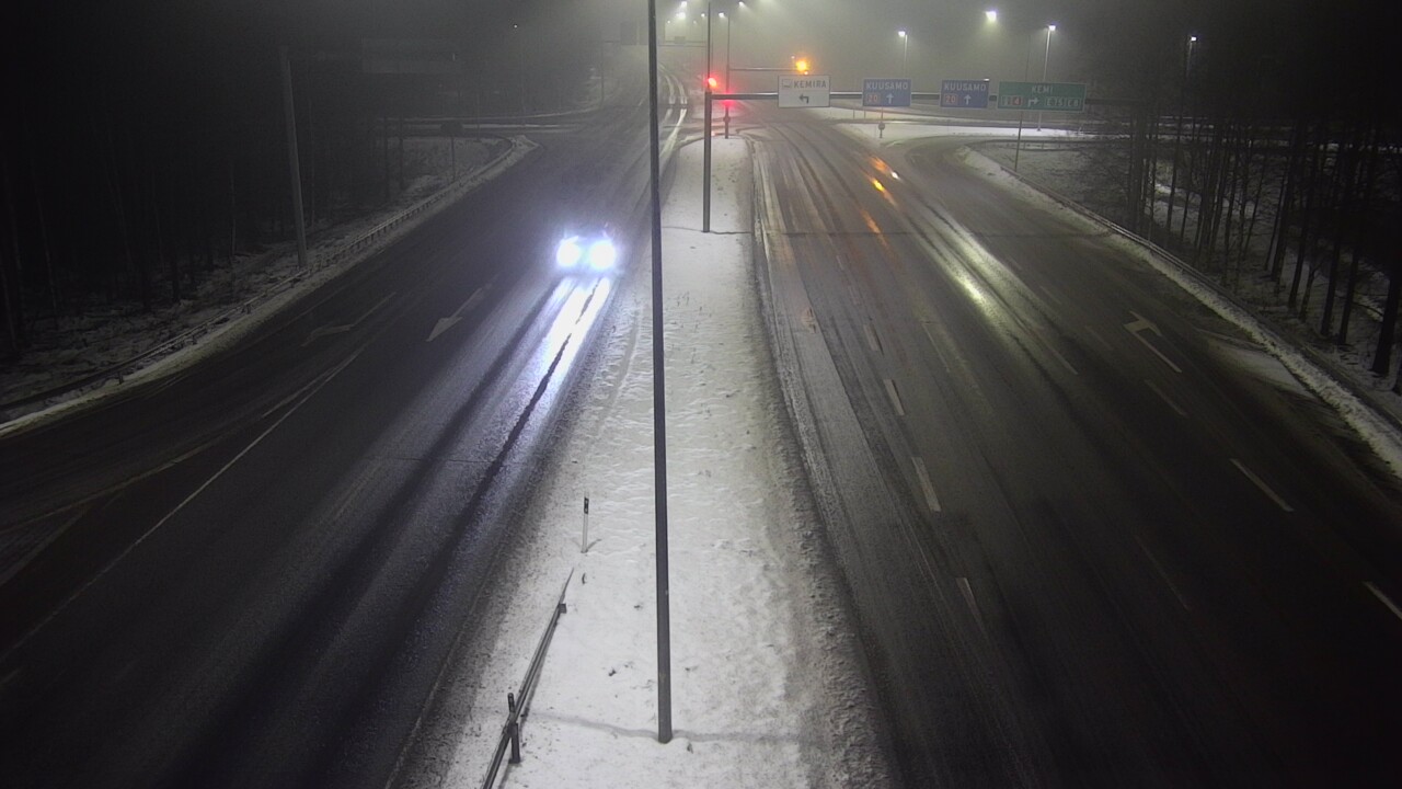 Weather Camera Image Väg 4 Uleåborg, Laanila, Oulu, Pohjois-Pohjanmaa