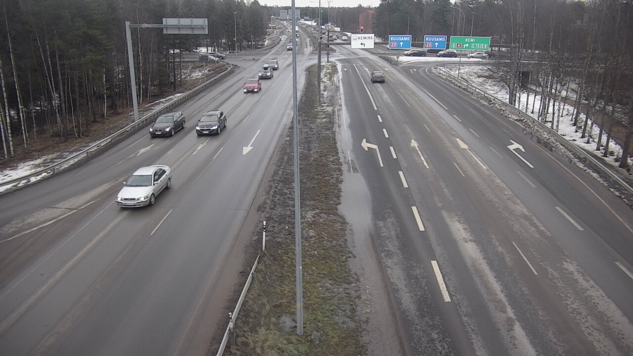 Weather Camera Image Väg 4 Uleåborg, Laanila, Oulu, Pohjois-Pohjanmaa