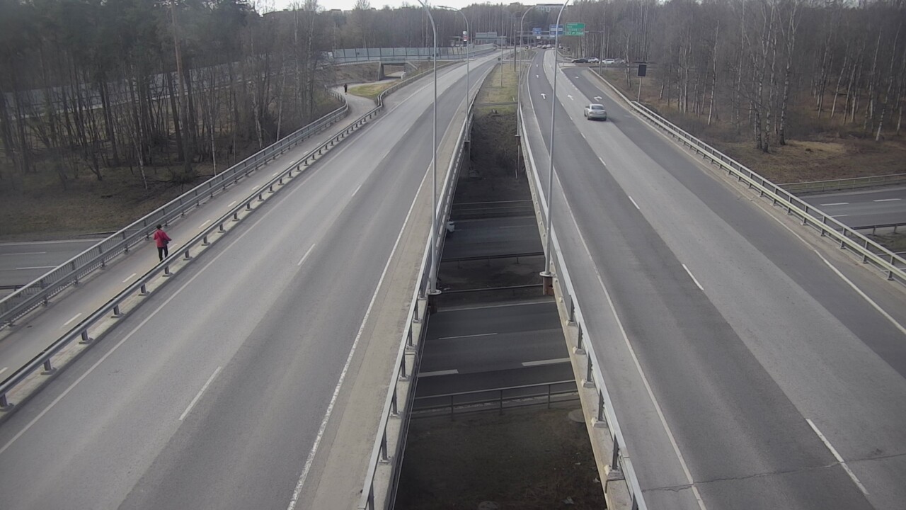 Weather Camera Image Väg 4 Uleåborg, Laanila, Oulu, Pohjois-Pohjanmaa