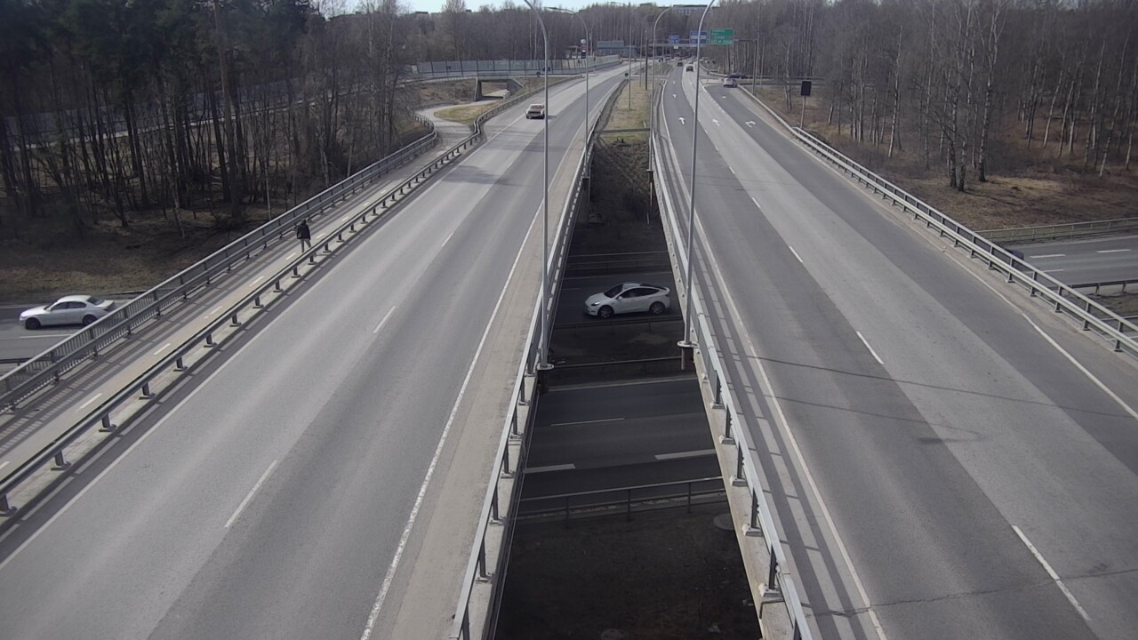 Weather Camera Image Väg 4 Uleåborg, Laanila, Oulu, Pohjois-Pohjanmaa