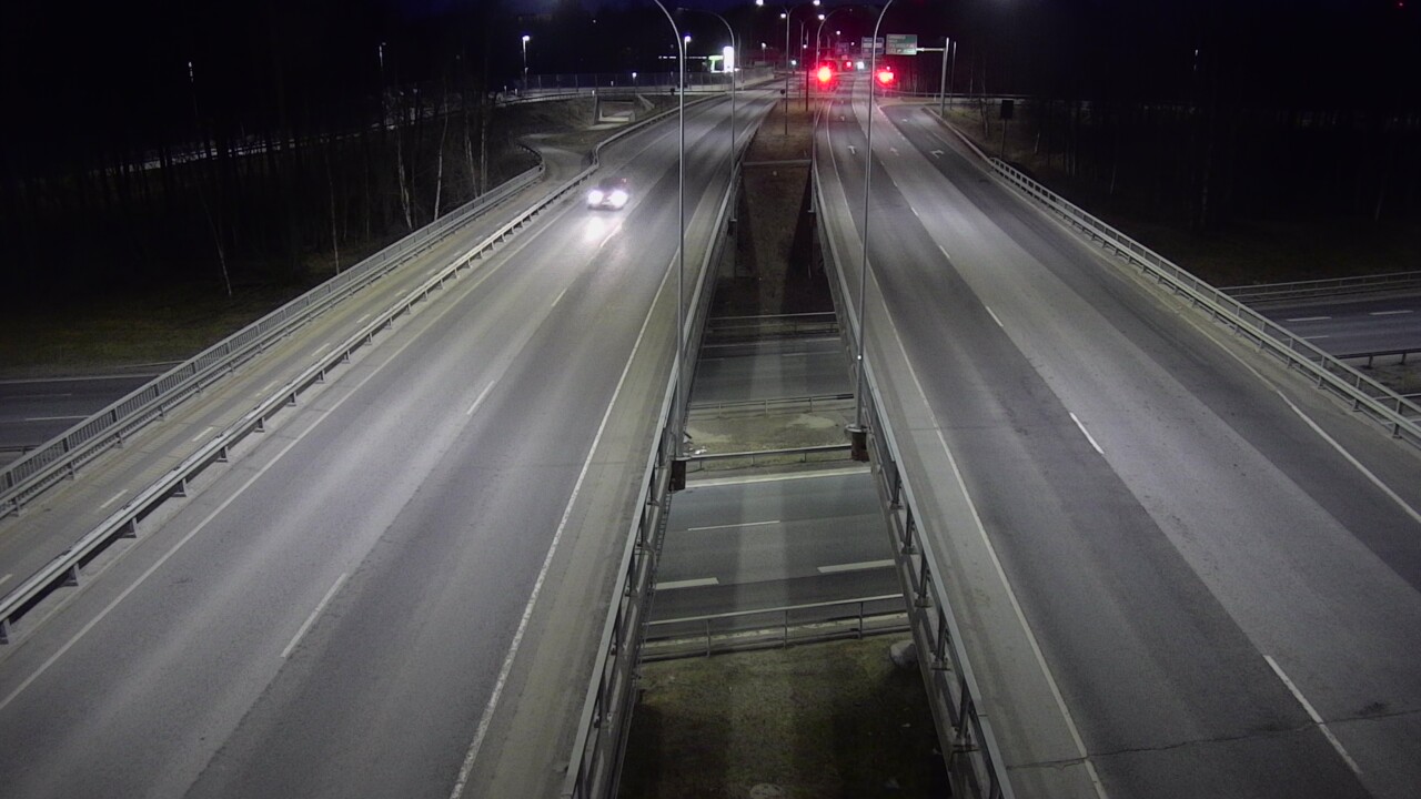 Weather Camera Image Väg 4 Uleåborg, Laanila, Oulu, Pohjois-Pohjanmaa