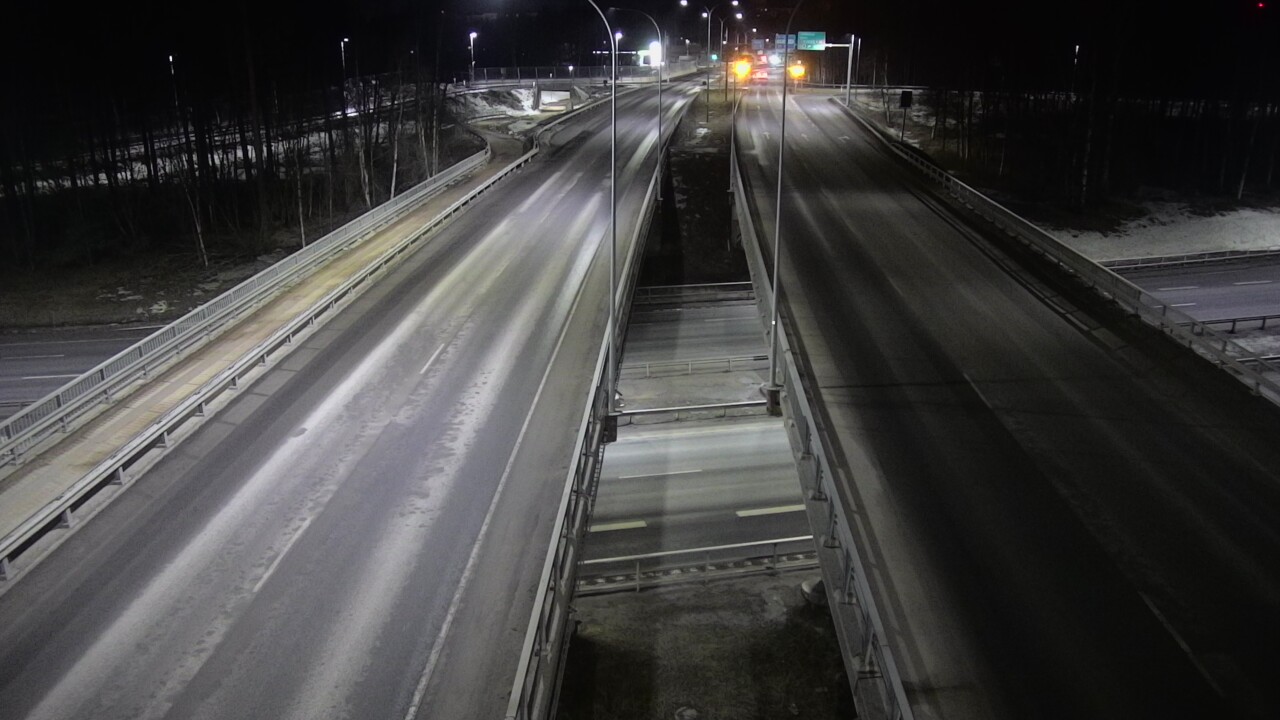 Weather Camera Image Road 4 Oulu, Laanila, Oulu, Pohjois-Pohjanmaa