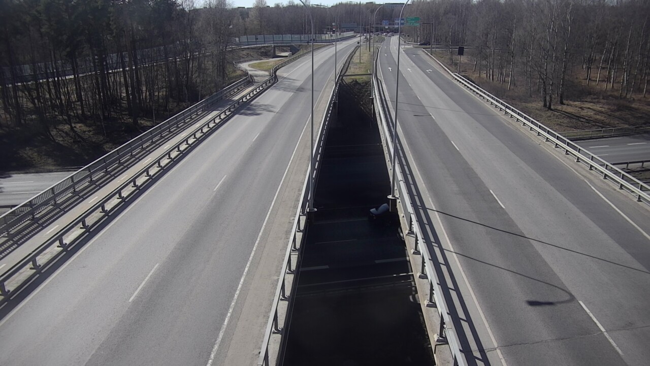 Weather Camera Image Väg 4 Uleåborg, Laanila, Oulu, Pohjois-Pohjanmaa