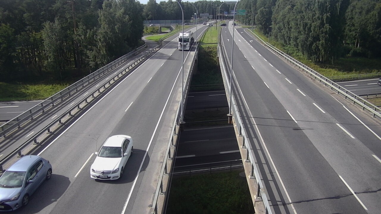 Weather Camera Image Väg 4 Uleåborg, Laanila, Oulu, Pohjois-Pohjanmaa