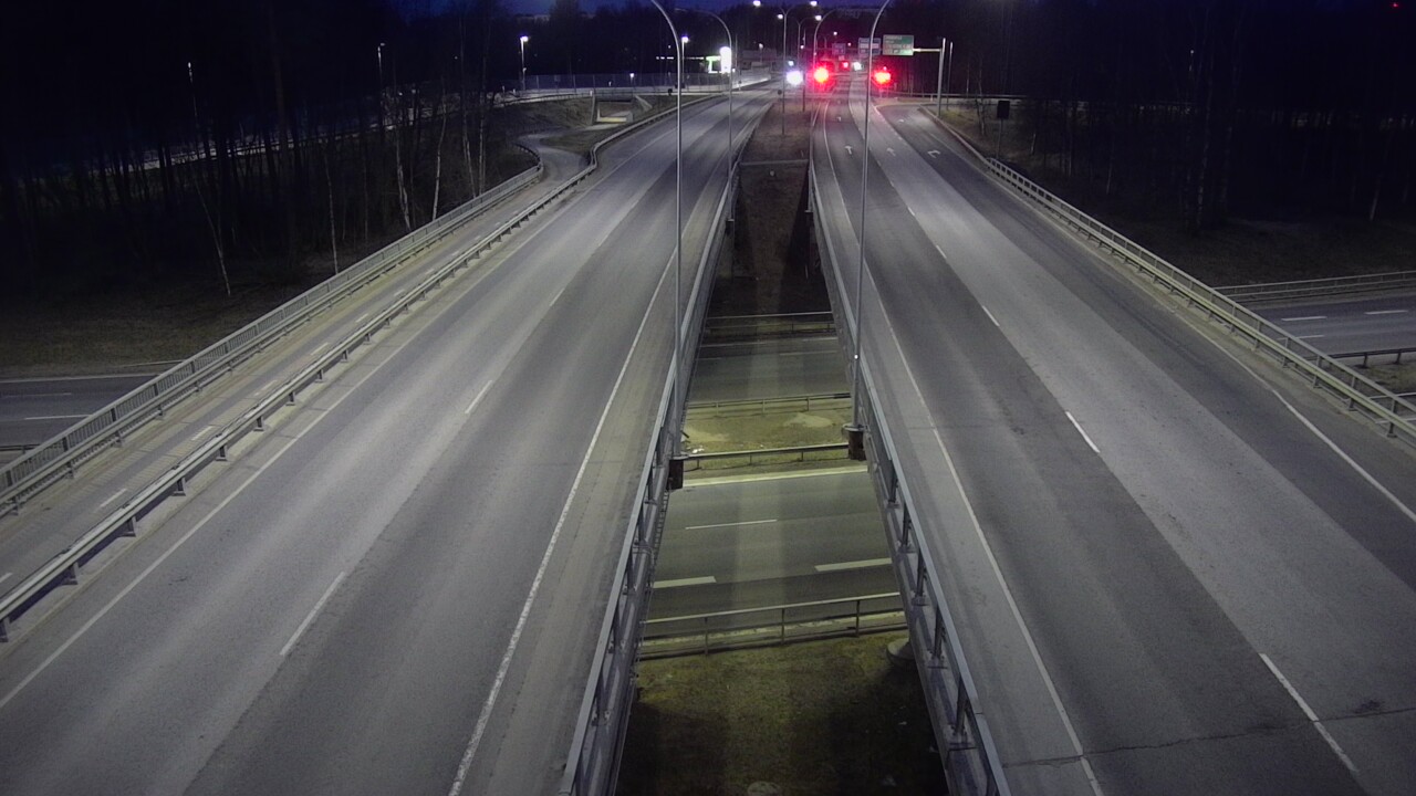 Weather Camera Image Väg 4 Uleåborg, Laanila, Oulu, Pohjois-Pohjanmaa