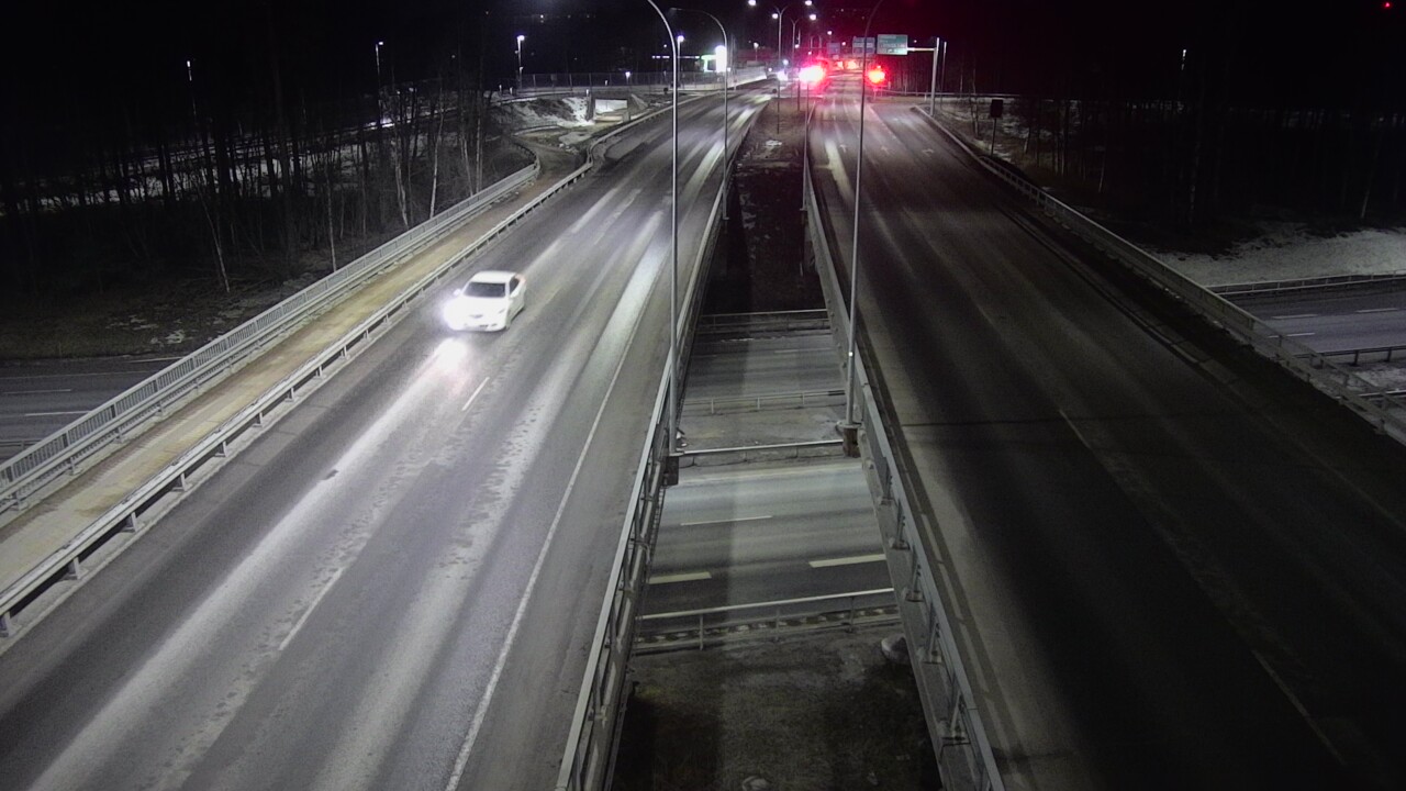 Weather Camera Image Road 4 Oulu, Laanila, Oulu, Pohjois-Pohjanmaa