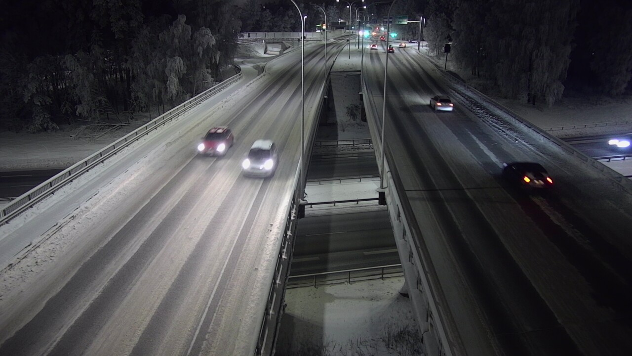 Weather Camera Image Väg 4 Uleåborg, Laanila, Oulu, Pohjois-Pohjanmaa