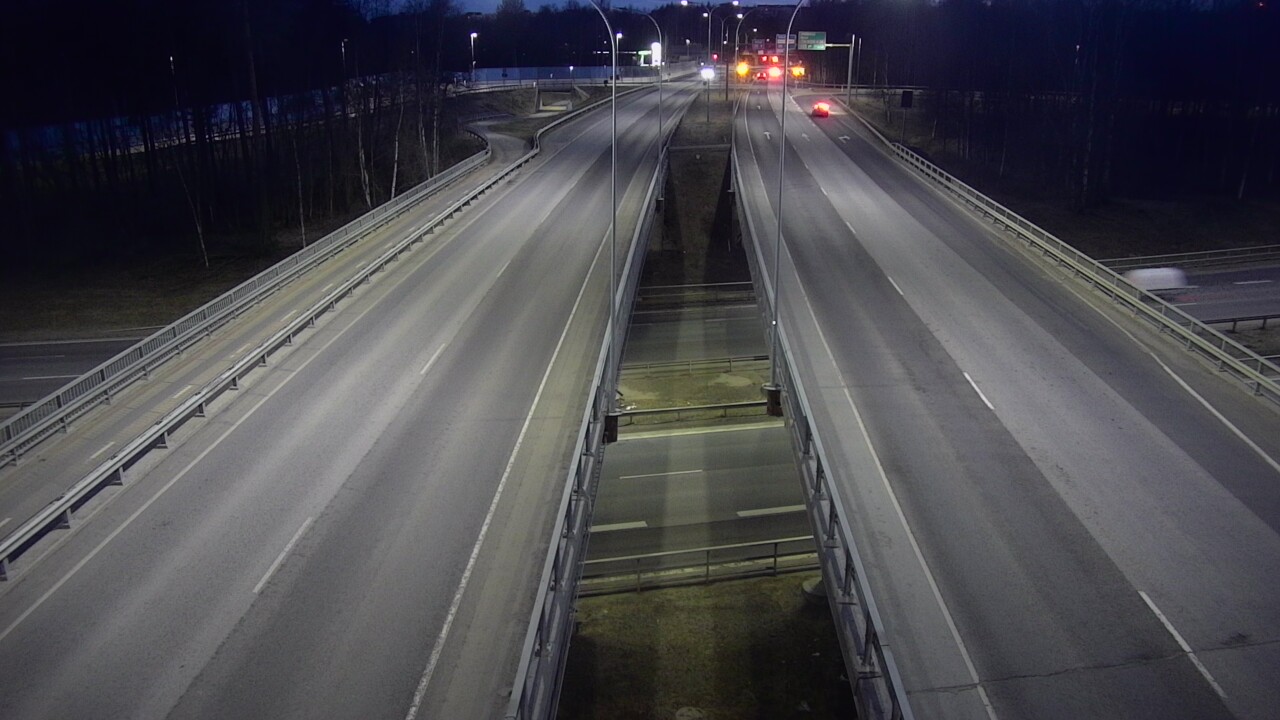 Weather Camera Image Väg 4 Uleåborg, Laanila, Oulu, Pohjois-Pohjanmaa