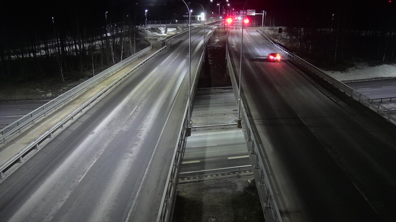 Weather Camera Image Road 4 Oulu, Laanila, Oulu, Pohjois-Pohjanmaa