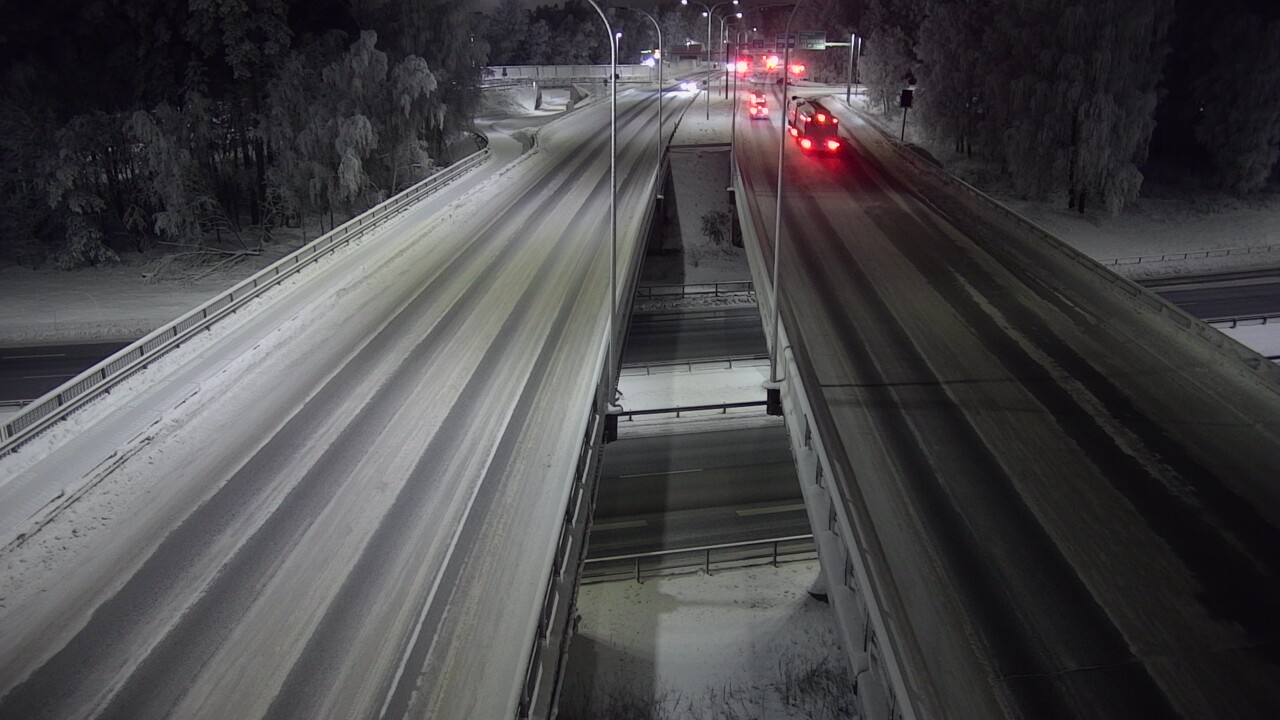 Weather Camera Image Väg 4 Uleåborg, Laanila, Oulu, Pohjois-Pohjanmaa