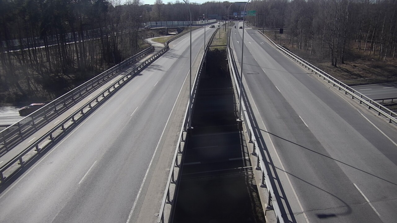 Weather Camera Image Väg 4 Uleåborg, Laanila, Oulu, Pohjois-Pohjanmaa