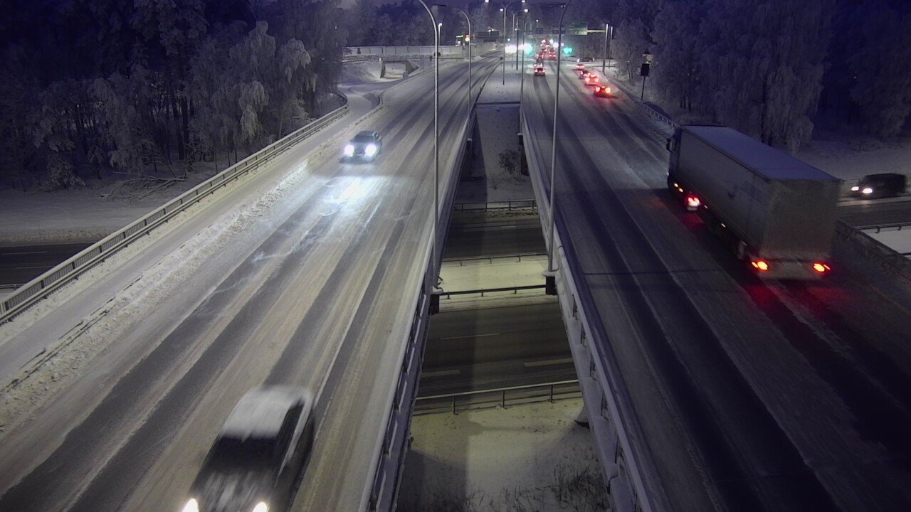 Weather Camera Image Väg 4 Uleåborg, Laanila, Oulu, Pohjois-Pohjanmaa