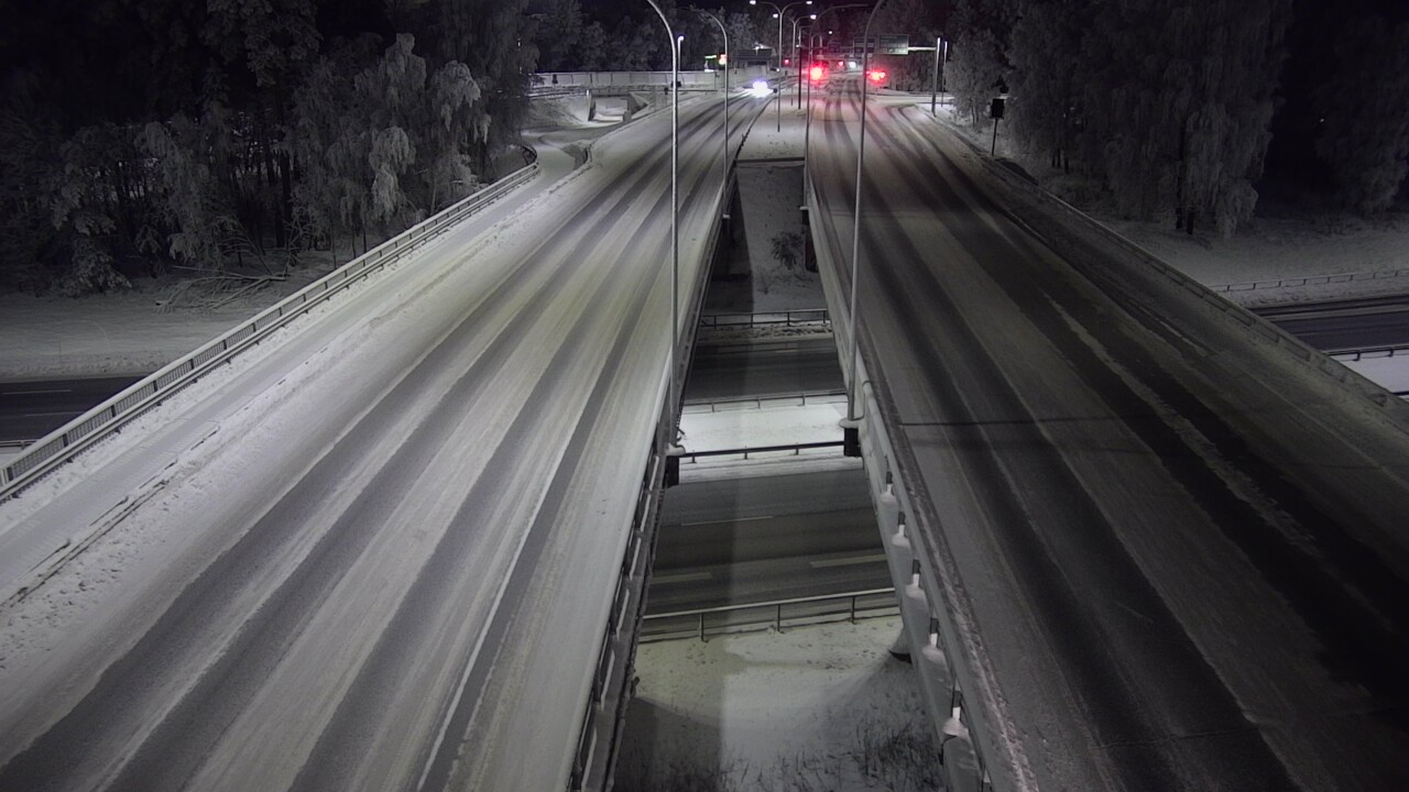 Weather Camera Image Väg 4 Uleåborg, Laanila, Oulu, Pohjois-Pohjanmaa