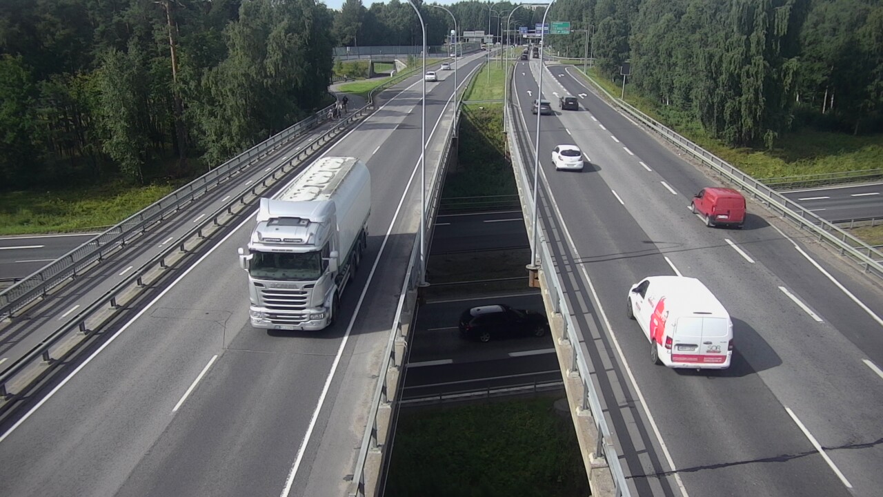 Weather Camera Image Väg 4 Uleåborg, Laanila, Oulu, Pohjois-Pohjanmaa