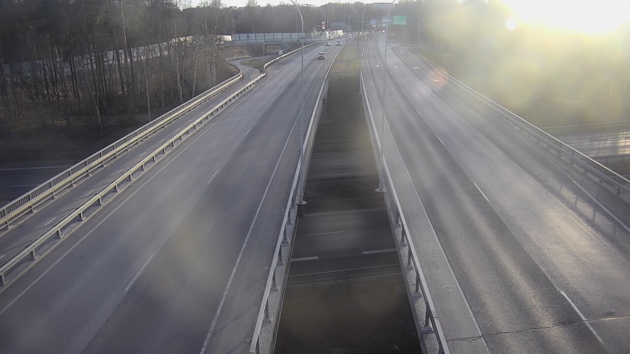 Weather Camera Image Väg 4 Uleåborg, Laanila, Oulu, Pohjois-Pohjanmaa