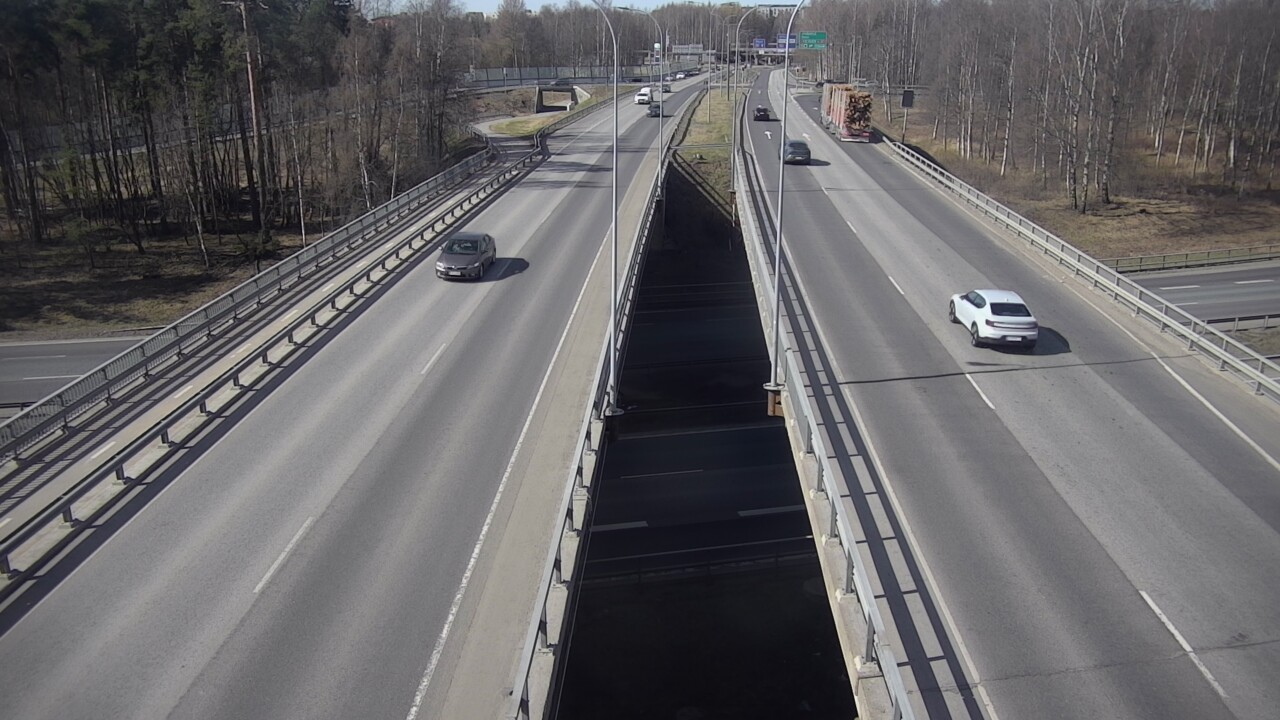 Weather Camera Image Väg 4 Uleåborg, Laanila, Oulu, Pohjois-Pohjanmaa