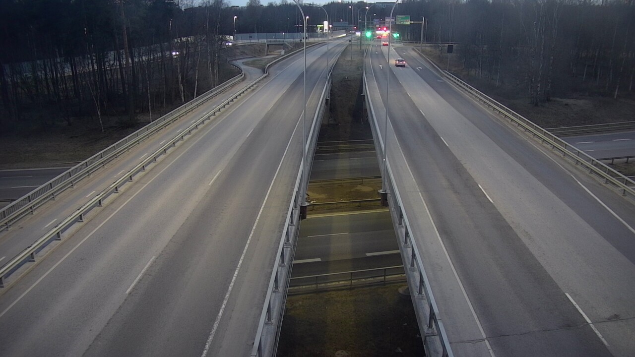 Weather Camera Image Väg 4 Uleåborg, Laanila, Oulu, Pohjois-Pohjanmaa