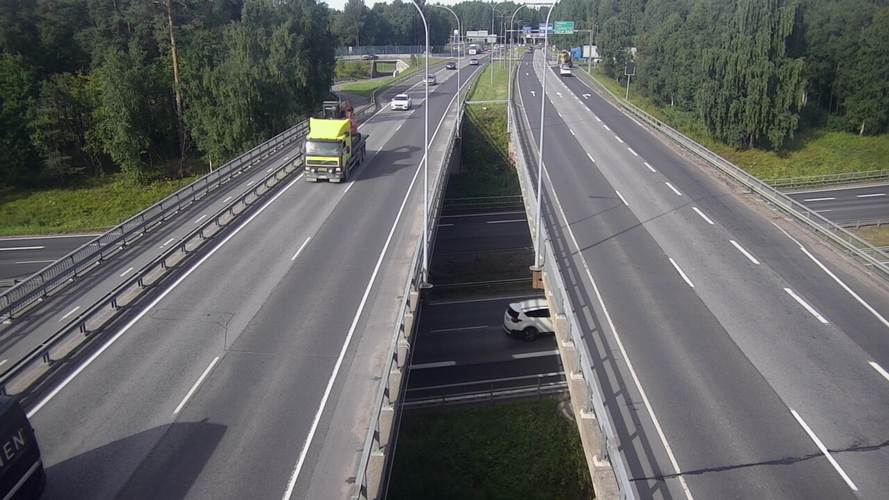 Weather Camera Image Väg 4 Uleåborg, Laanila, Oulu, Pohjois-Pohjanmaa