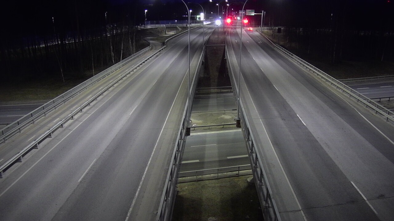Weather Camera Image Väg 4 Uleåborg, Laanila, Oulu, Pohjois-Pohjanmaa