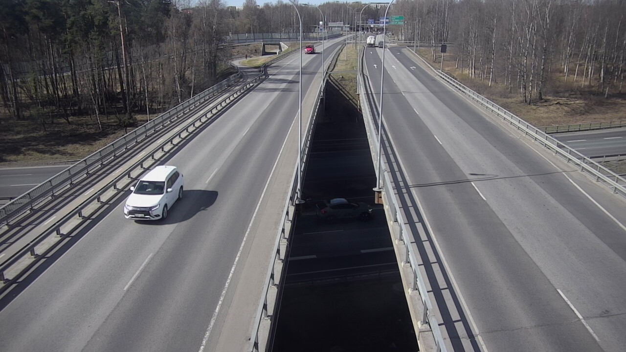 Weather Camera Image Väg 4 Uleåborg, Laanila, Oulu, Pohjois-Pohjanmaa