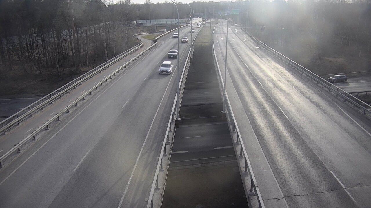 Weather Camera Image Väg 4 Uleåborg, Laanila, Oulu, Pohjois-Pohjanmaa