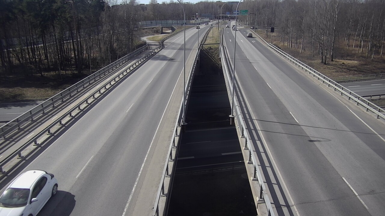 Weather Camera Image Väg 4 Uleåborg, Laanila, Oulu, Pohjois-Pohjanmaa