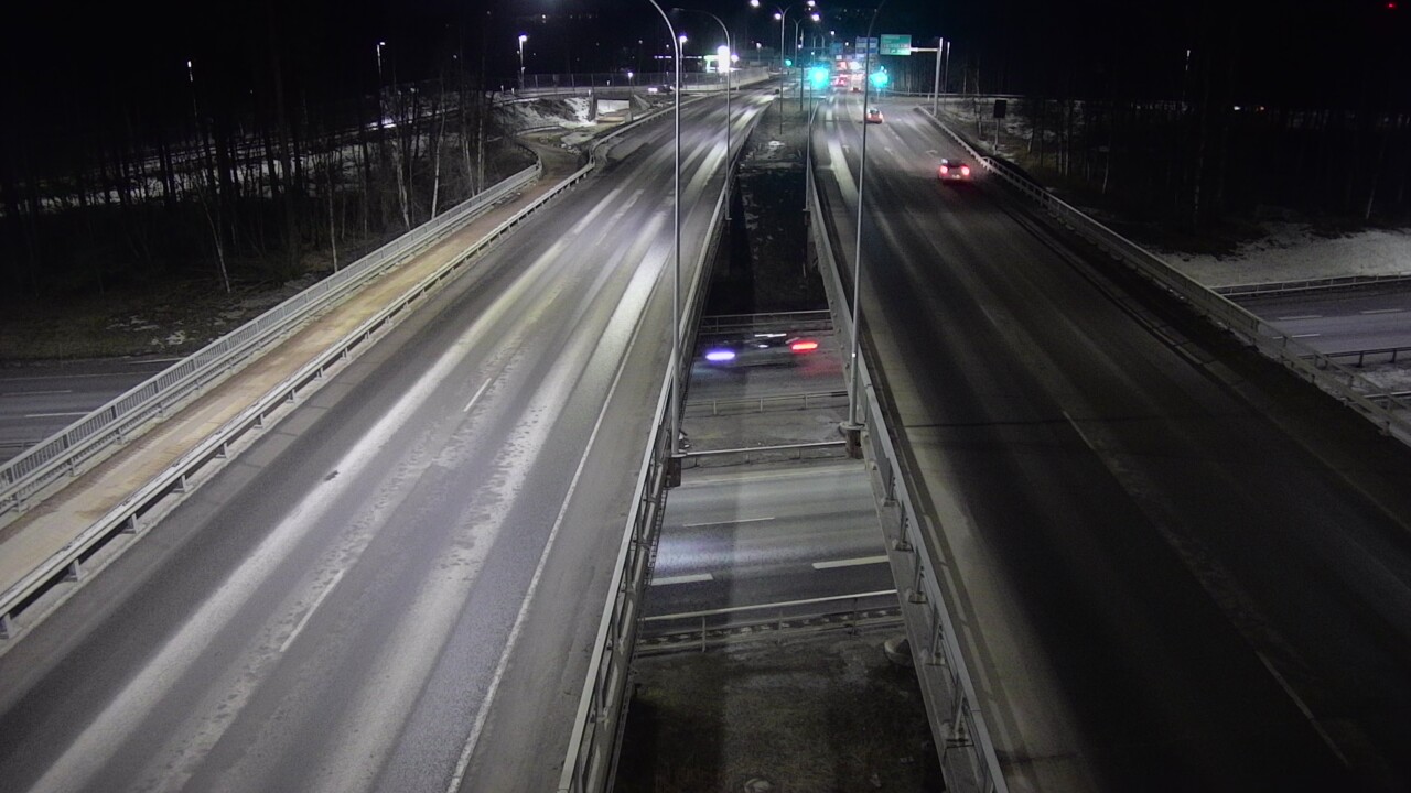 Weather Camera Image Road 4 Oulu, Laanila, Oulu, Pohjois-Pohjanmaa