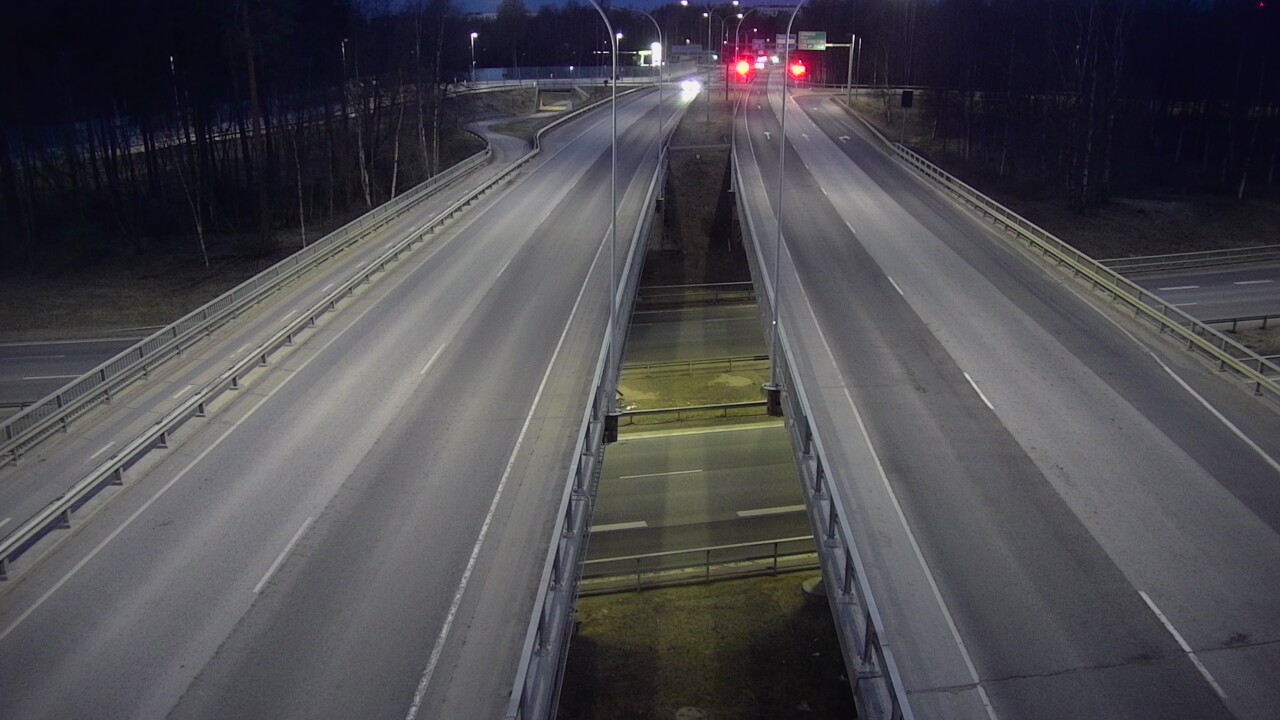 Weather Camera Image Väg 4 Uleåborg, Laanila, Oulu, Pohjois-Pohjanmaa