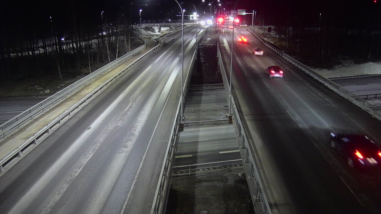 Weather Camera Image Road 4 Oulu, Laanila, Oulu, Pohjois-Pohjanmaa