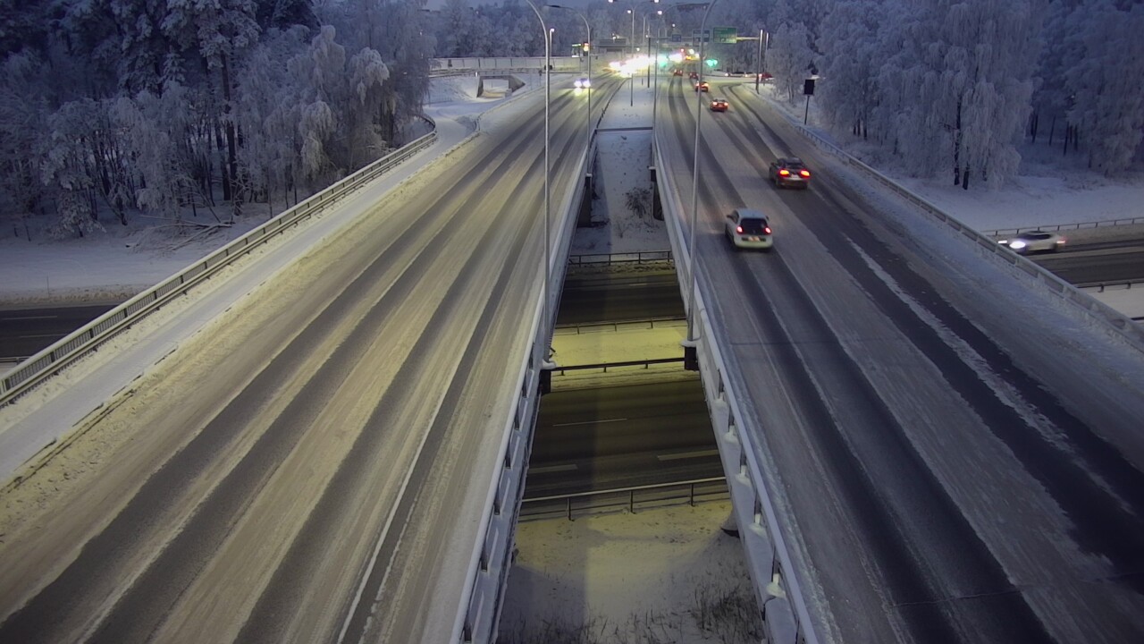 Weather Camera Image Väg 4 Uleåborg, Laanila, Oulu, Pohjois-Pohjanmaa