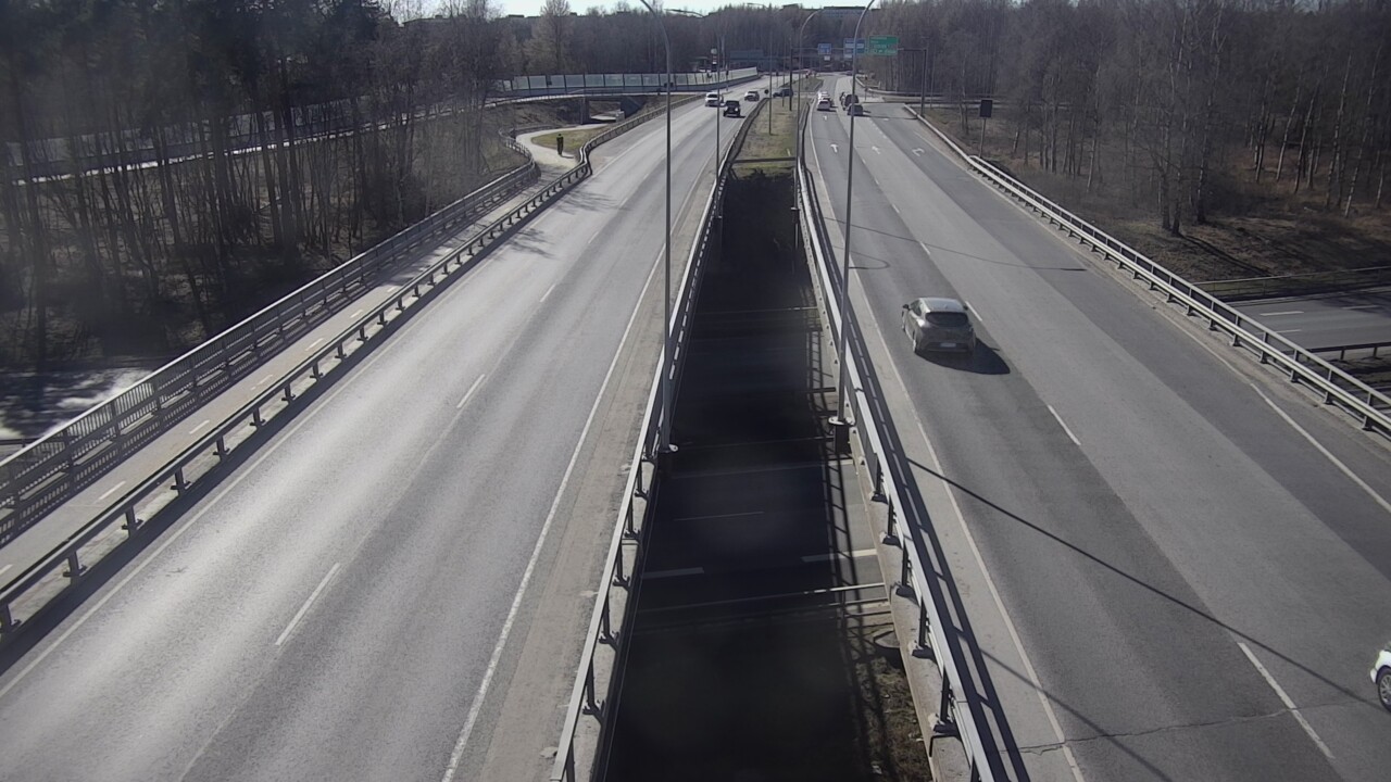 Weather Camera Image Väg 4 Uleåborg, Laanila, Oulu, Pohjois-Pohjanmaa