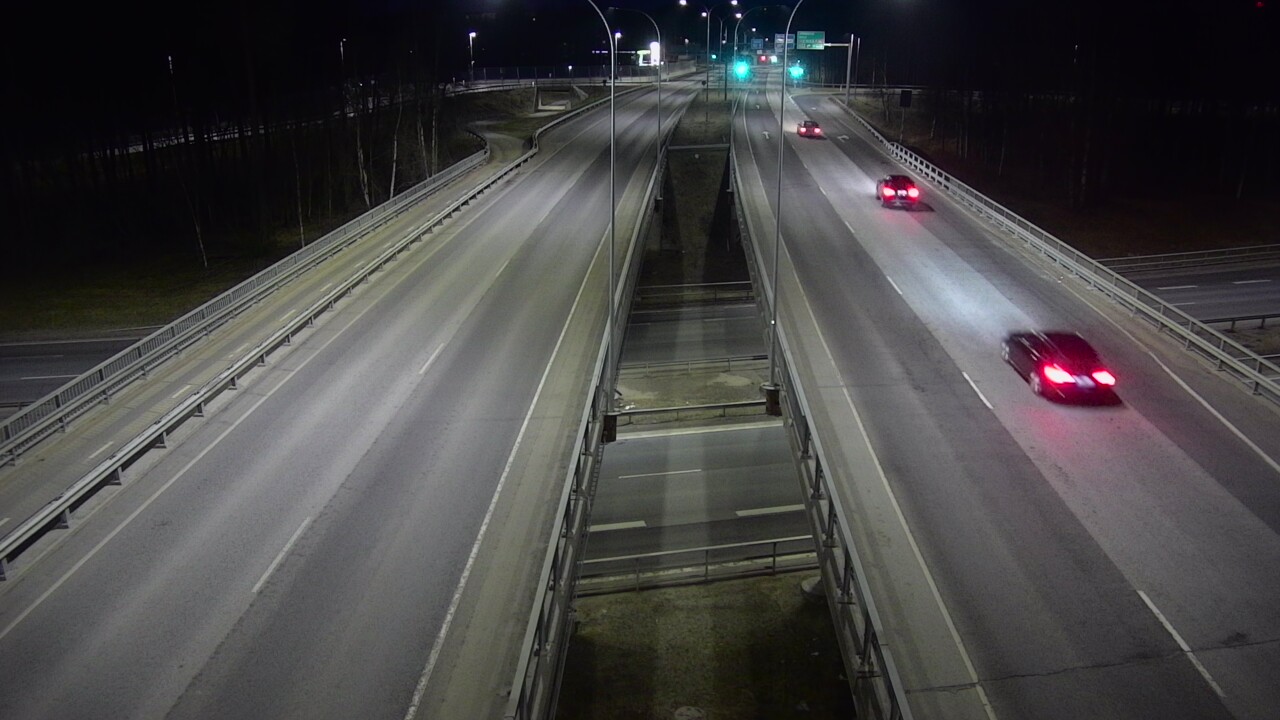 Weather Camera Image Väg 4 Uleåborg, Laanila, Oulu, Pohjois-Pohjanmaa