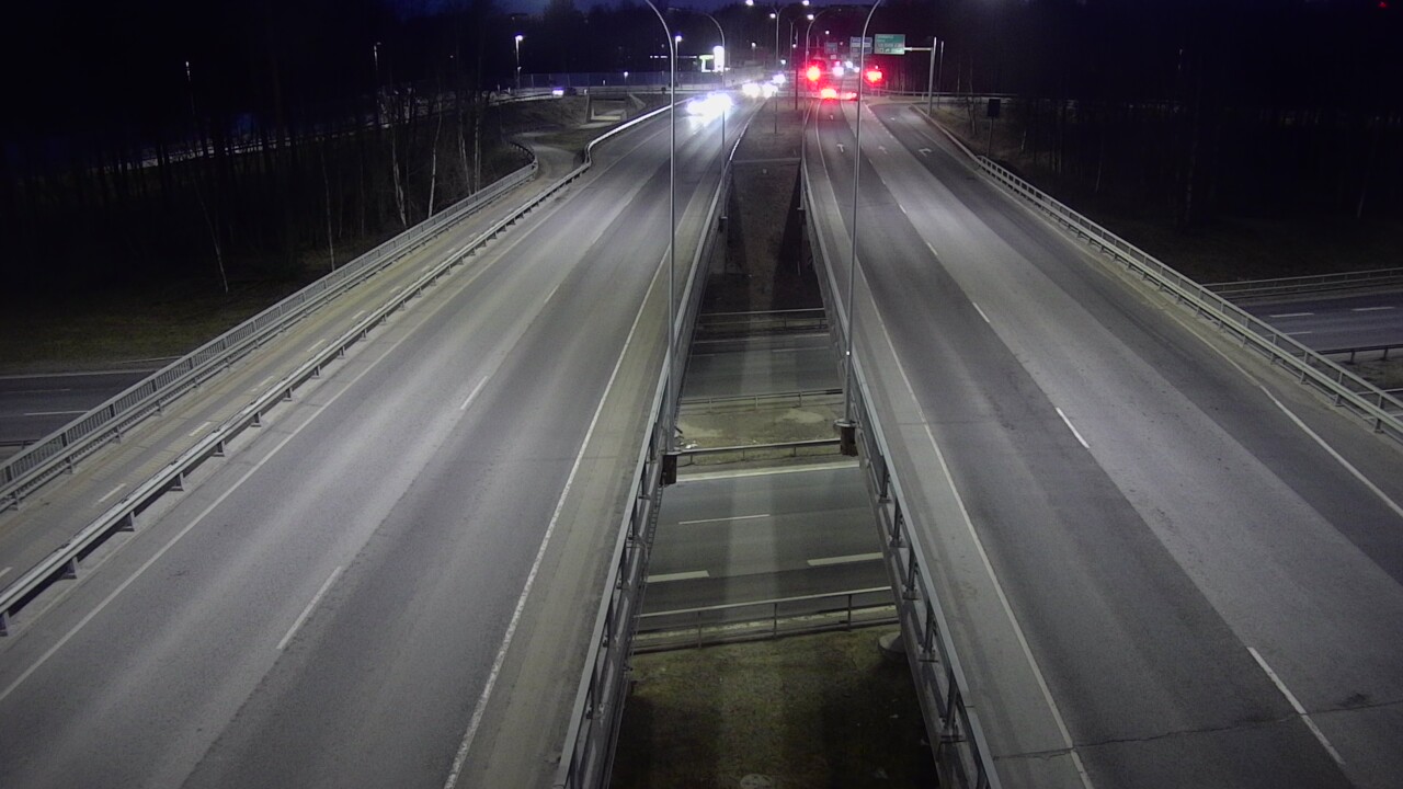 Weather Camera Image Väg 4 Uleåborg, Laanila, Oulu, Pohjois-Pohjanmaa