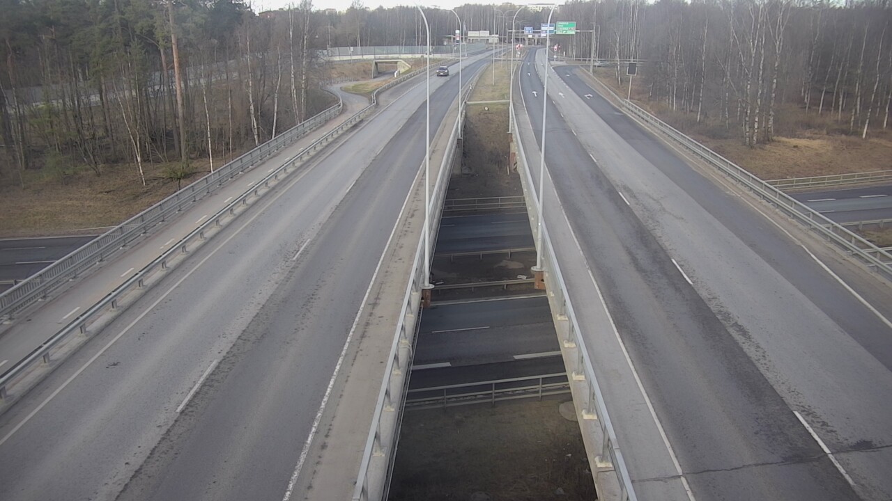 Weather Camera Image Väg 4 Uleåborg, Laanila, Oulu, Pohjois-Pohjanmaa