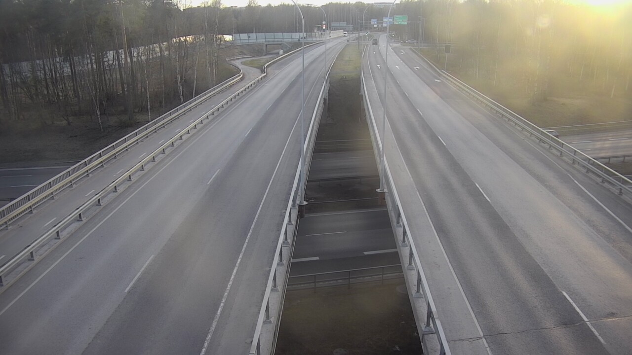 Weather Camera Image Väg 4 Uleåborg, Laanila, Oulu, Pohjois-Pohjanmaa
